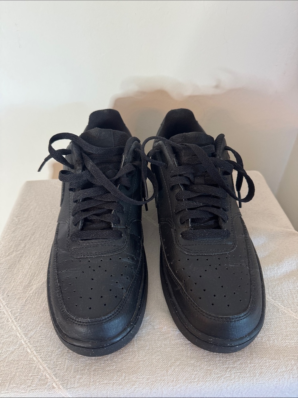 Nike Men's Black Low-Profile Leather Sneakers